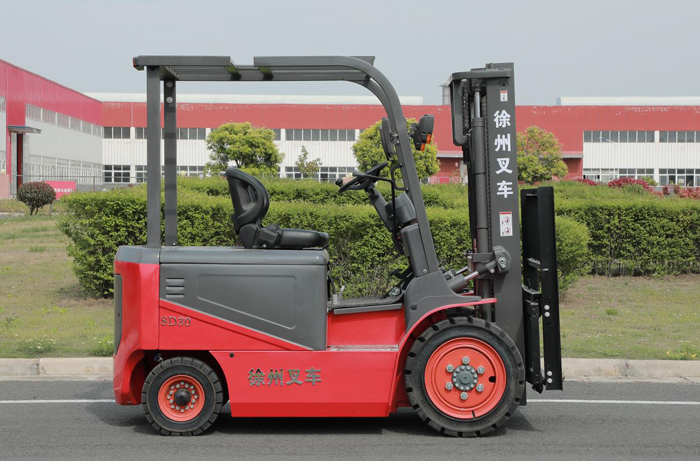 [內(nèi)燃機(jī)叉車(chē)]內(nèi)燃叉車(chē)的簡(jiǎn)單及介紹
